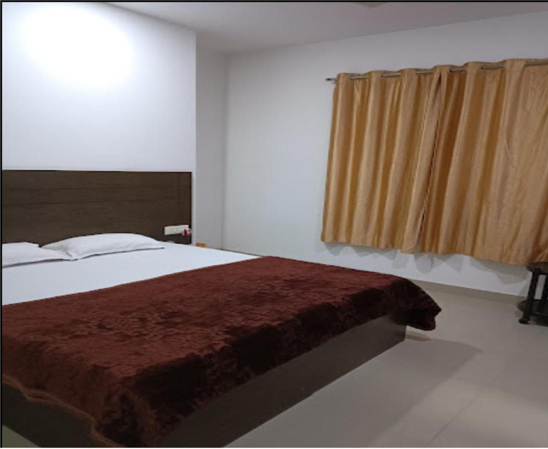 Supreme Guest House By Wb Inn 아그라 외부 사진